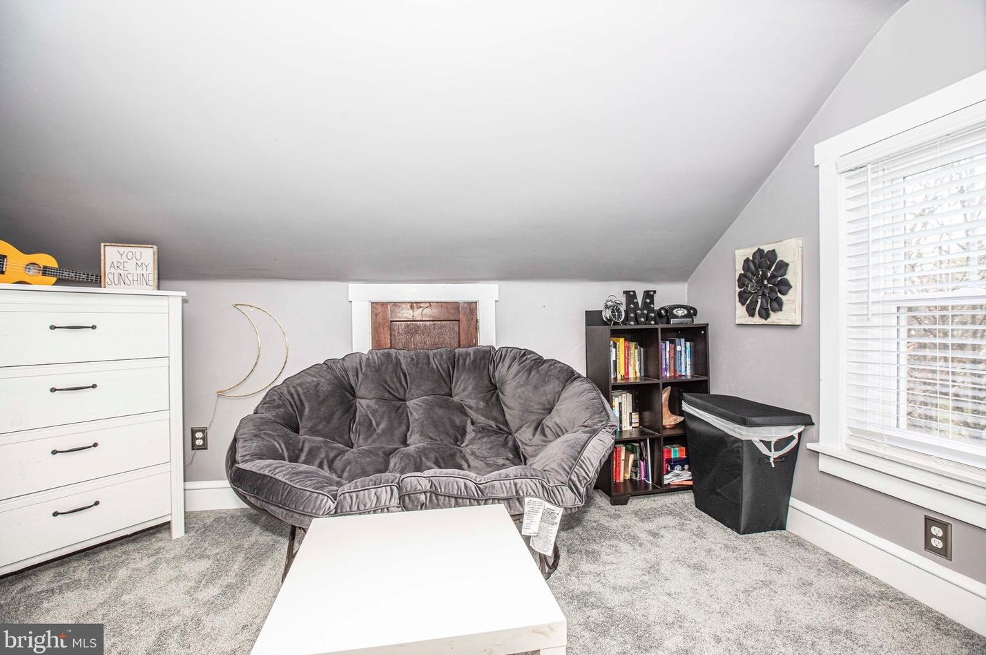 1548 Dauphin Ave, Reading PA  19610-2118 exterior