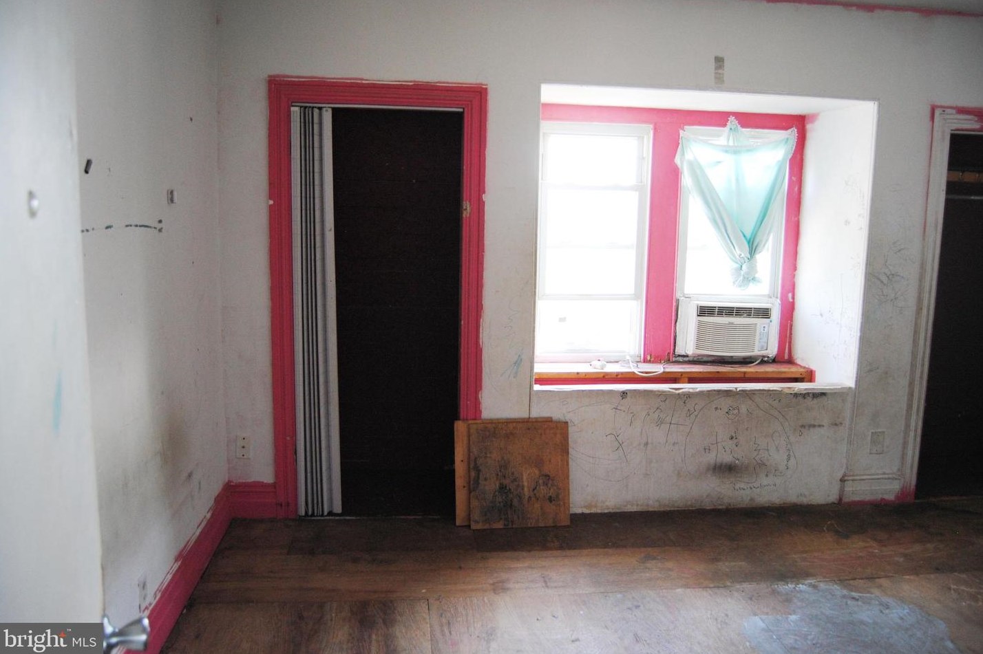 227 Walnut St, Reading PA  19607-2621 exterior