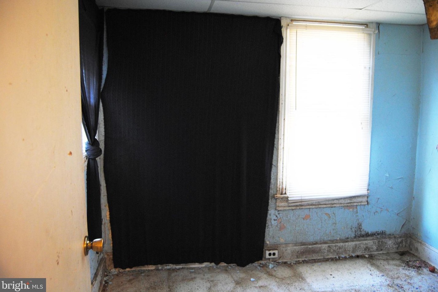 227 Walnut St, Reading PA  19607-2621 exterior