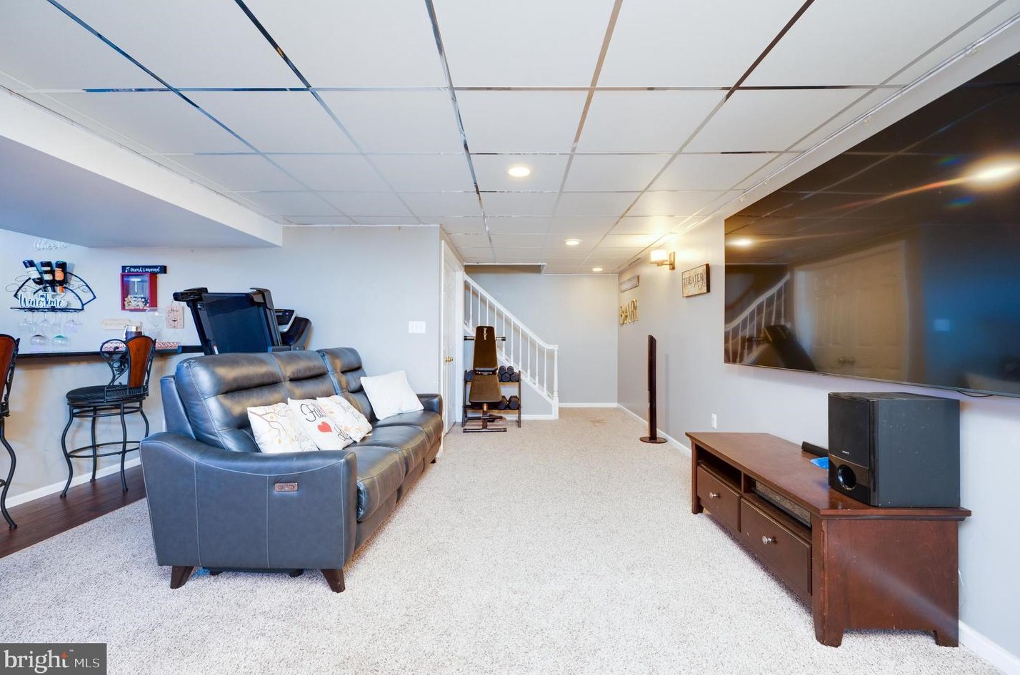 1061 Boeshore Cir, Reading PA  19605-1174 exterior