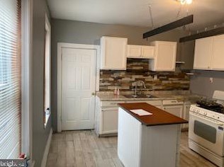 439 7th St, Reading PA  19602-2412 exterior