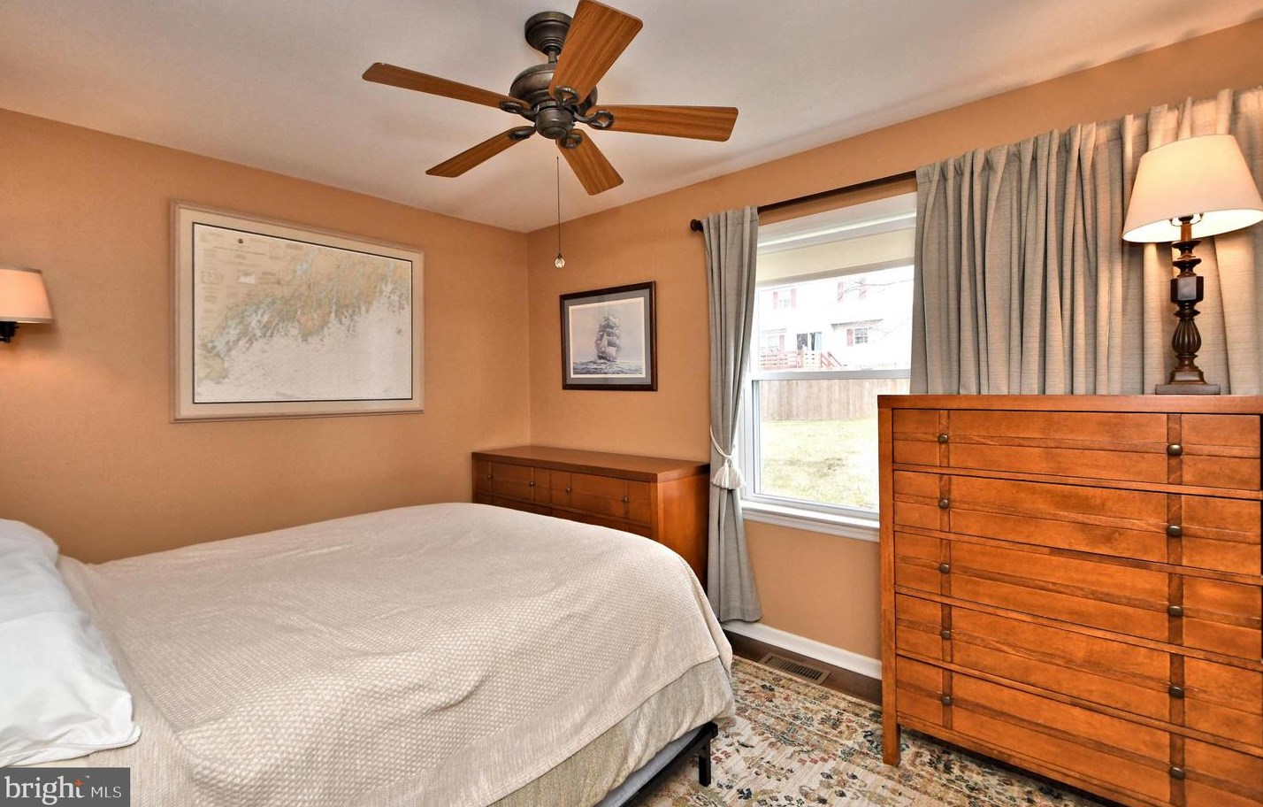 106 Balsam Dr, Douglassville PA  19518-1232 exterior