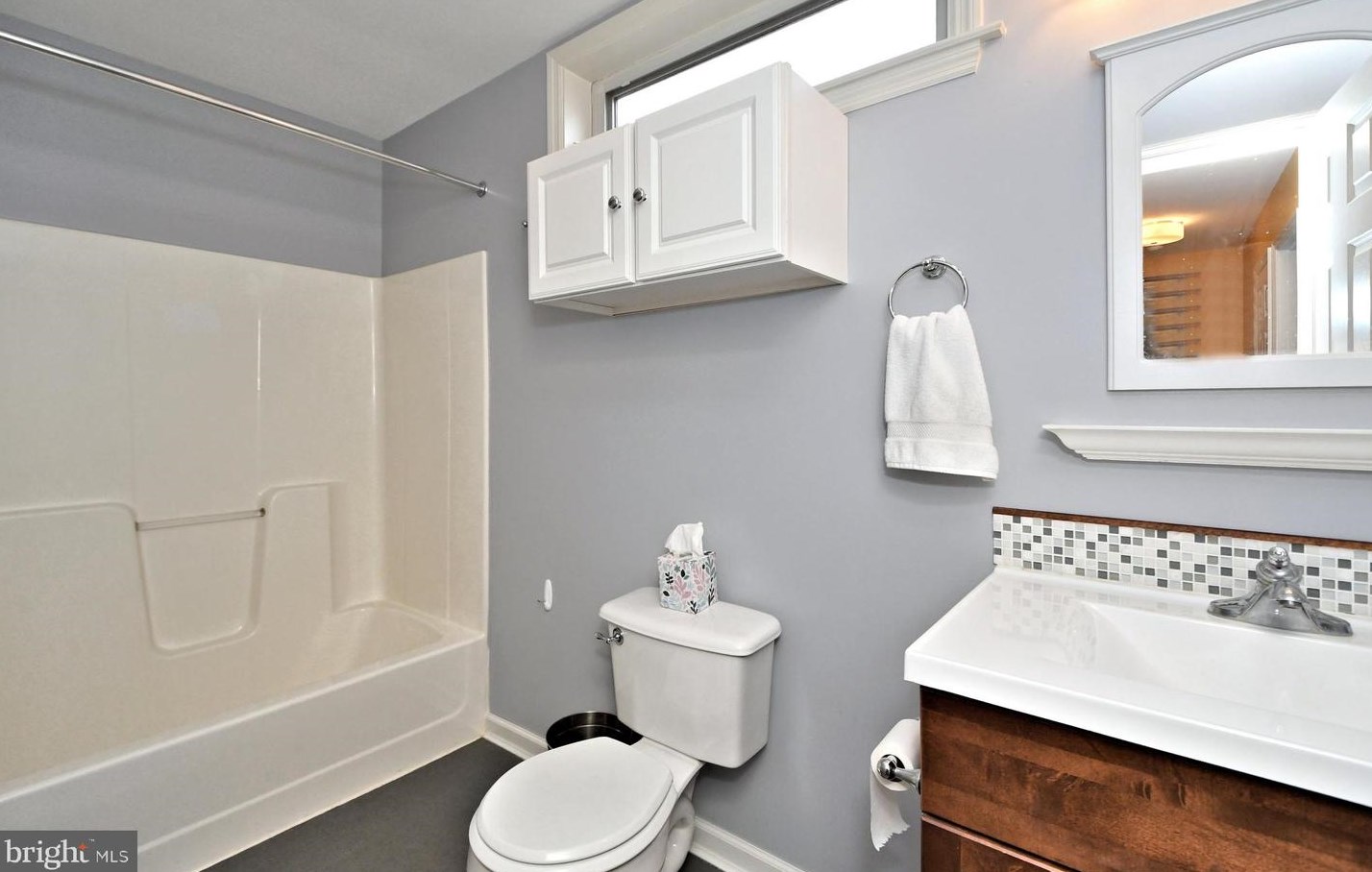 106 Balsam Dr, Douglassville PA  19518-1232 exterior