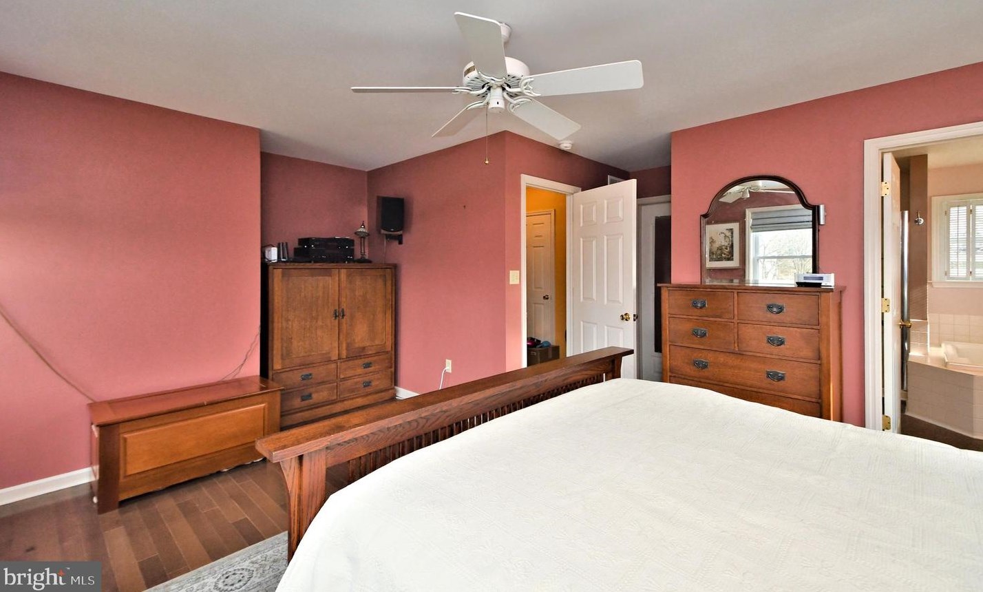 106 Balsam Dr, Douglassville PA  19518-1232 exterior