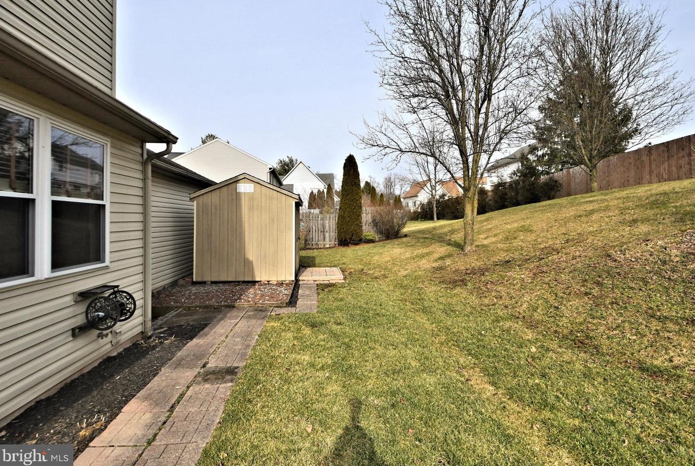 106 Balsam Dr, Douglassville PA  19518-1232 exterior