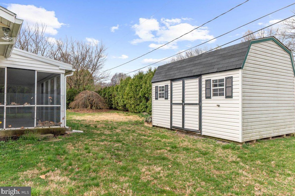 9 Larchwood Rd, Reading PA  19610-1917 exterior