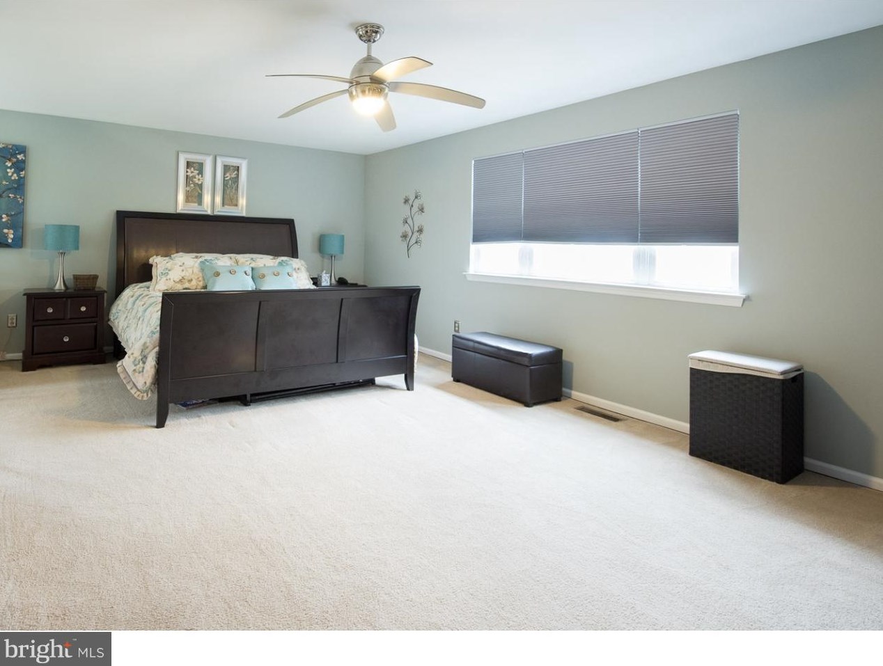 107 Meadowcrest Ln, Douglassville PA  19518-9614 exterior