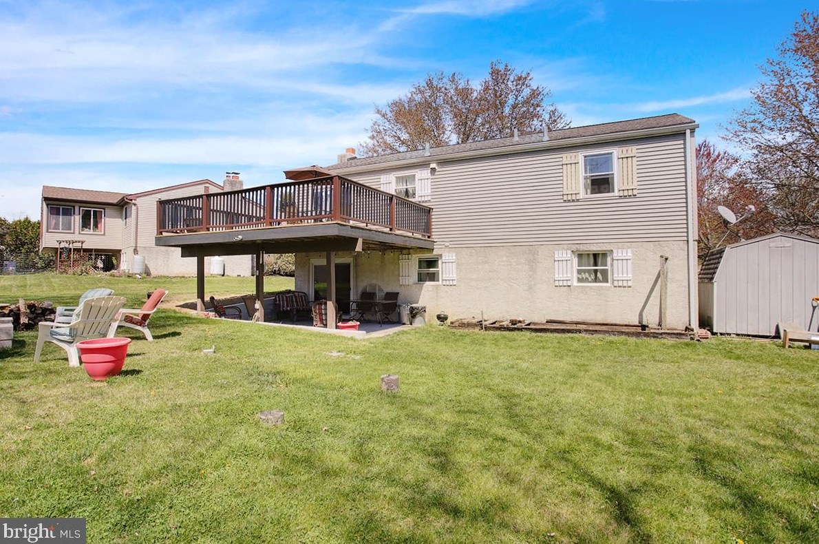 4 Surrey Ct, Basket PA  19547-9723 exterior