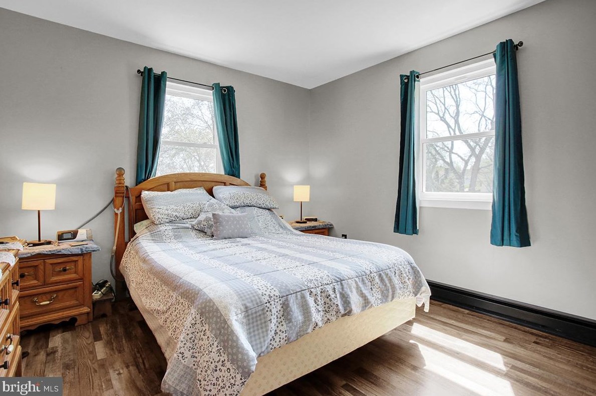 4 Surrey Ct, Basket PA  19547-9723 exterior