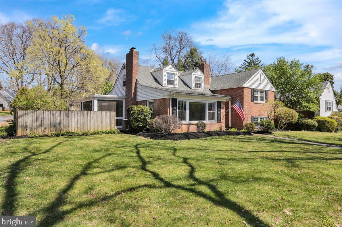 705 Wyomissing Blvd, Reading PA  19610-2269 exterior