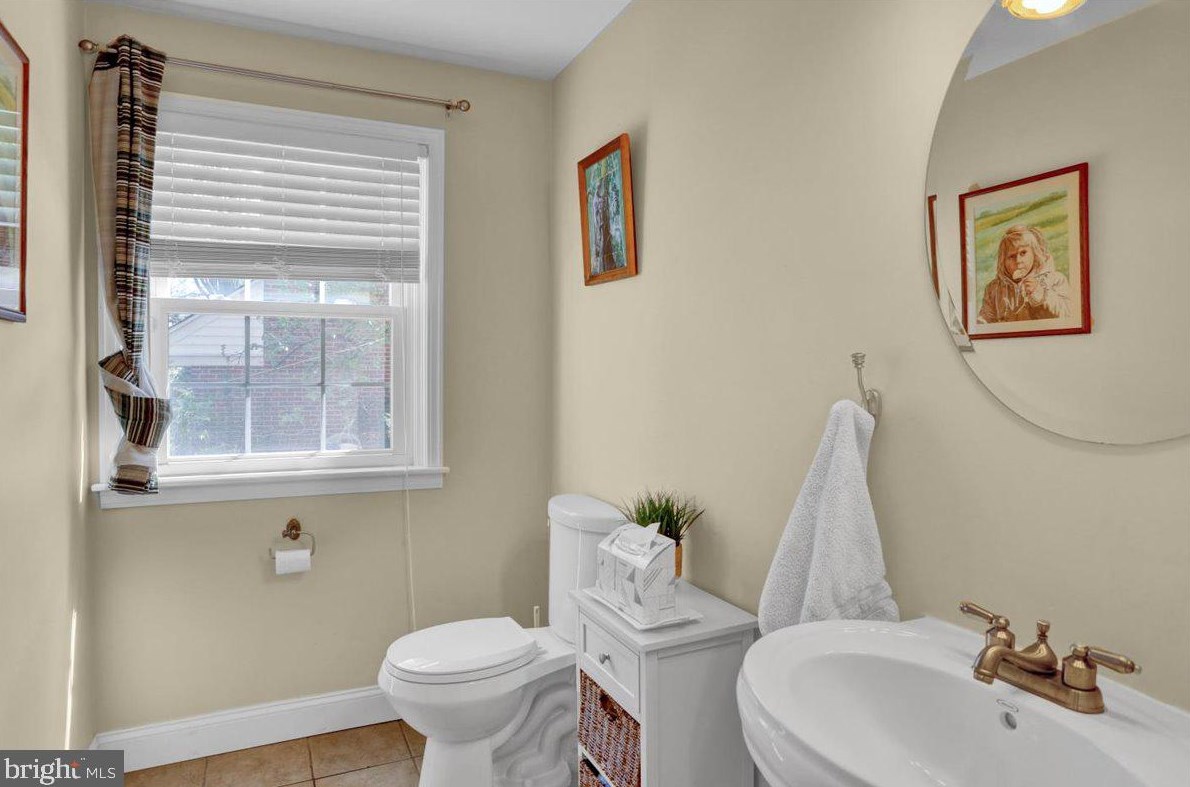 705 Wyomissing Blvd, Reading PA  19610-2269 exterior