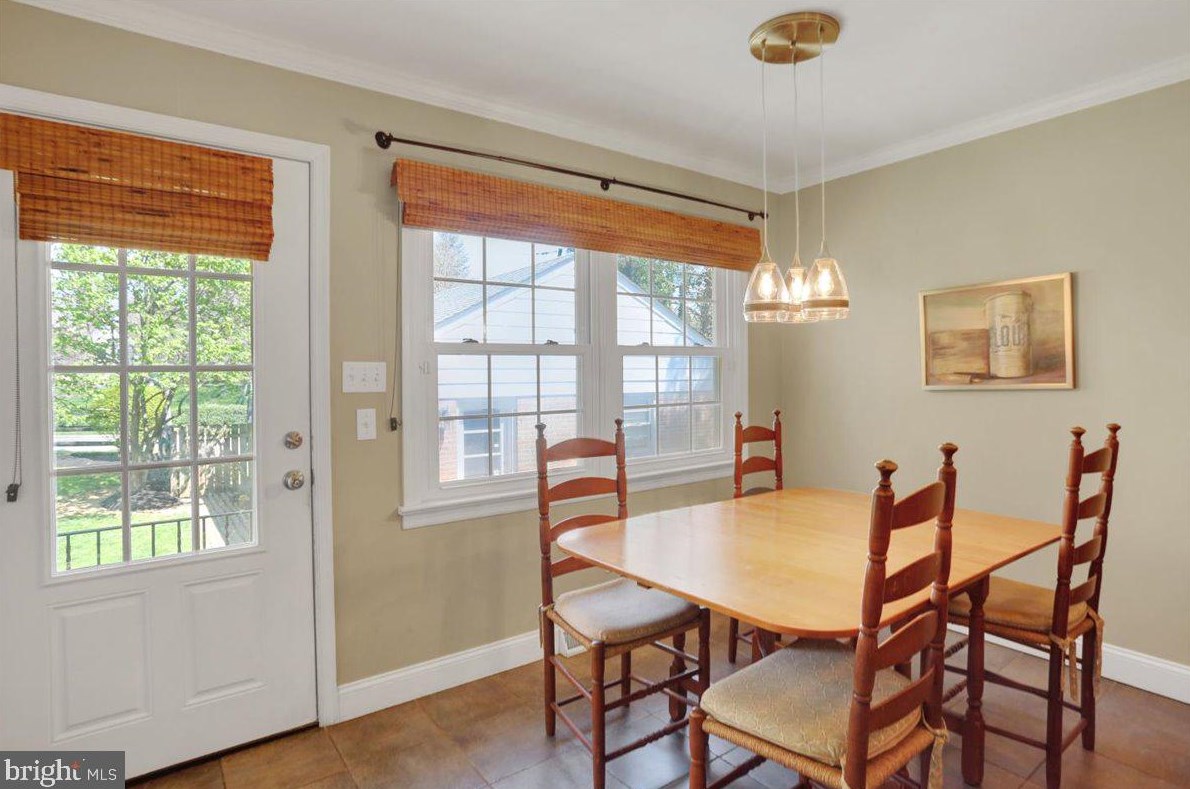 705 Wyomissing Blvd, Reading PA  19610-2269 exterior