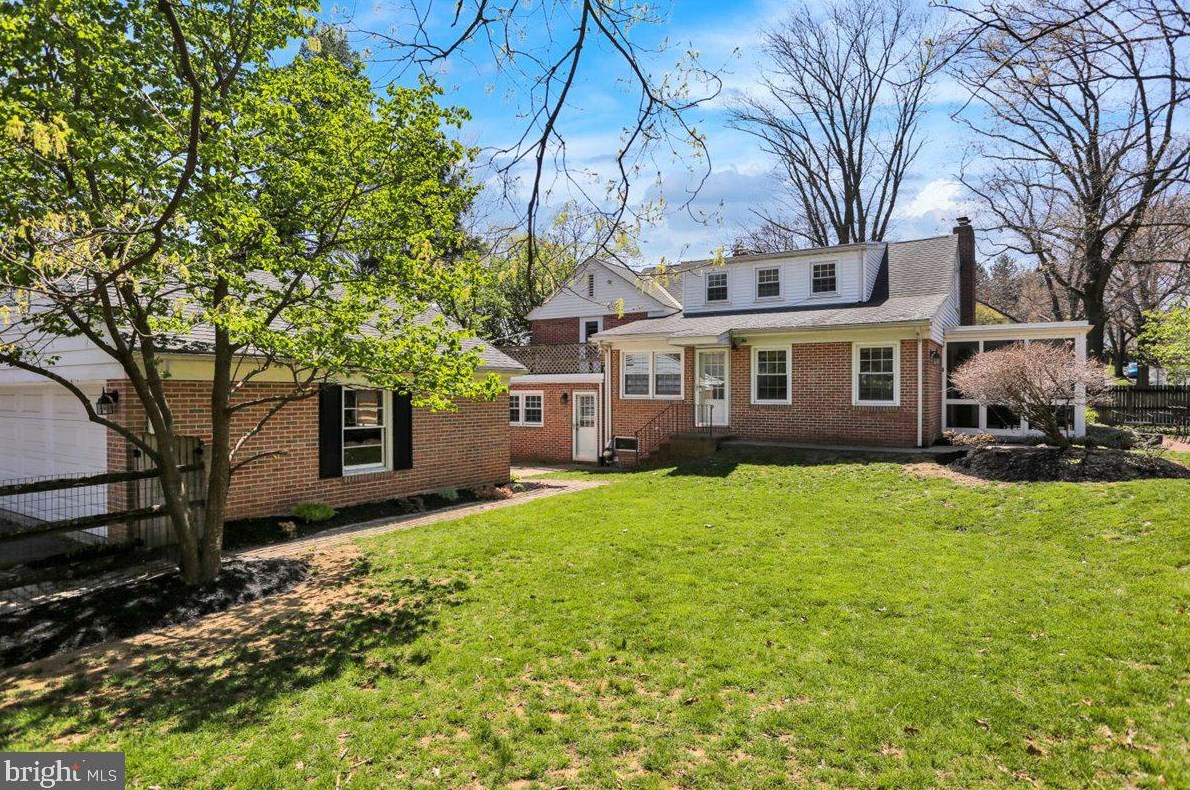 705 Wyomissing Blvd, Reading PA  19610-2269 exterior