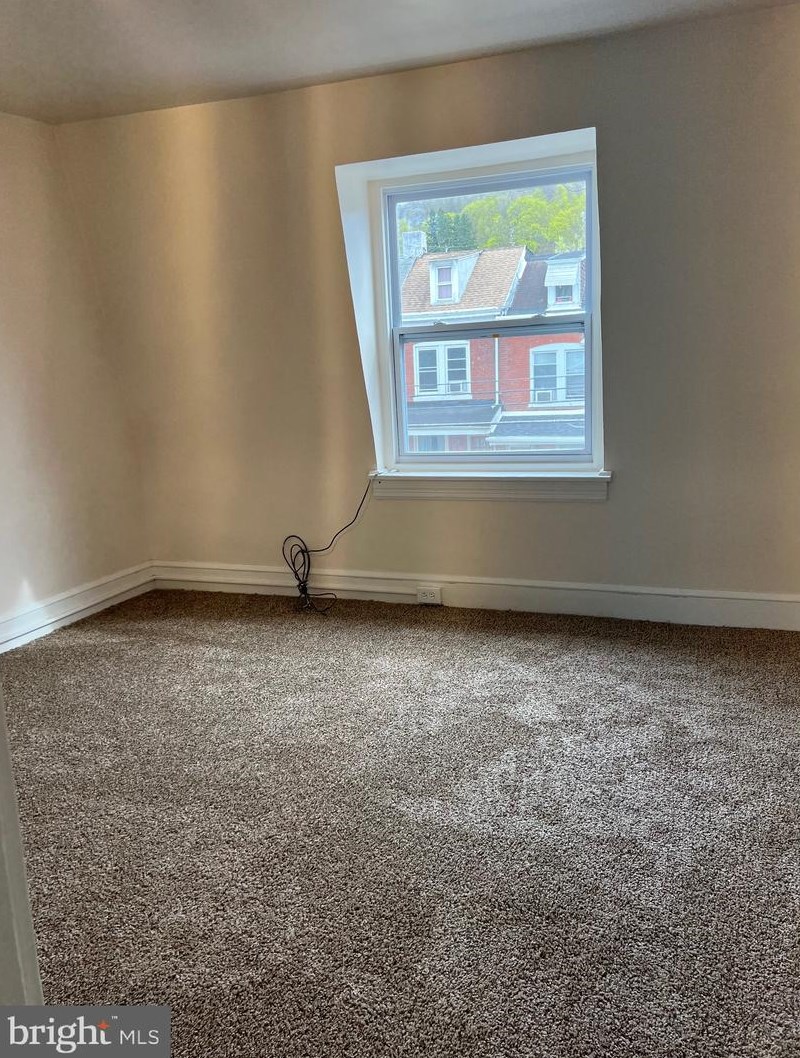 1661 Cotton St, Reading PA  19606-2513 exterior