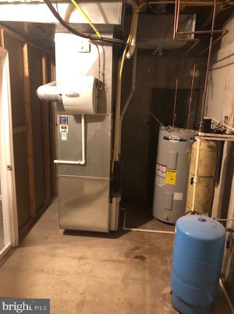 1666 Wyomissing Rd, Hummels Store PA  19540-8432 exterior