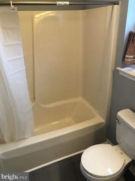 1666 Wyomissing Rd, Hummels Store PA  19540-8432 exterior