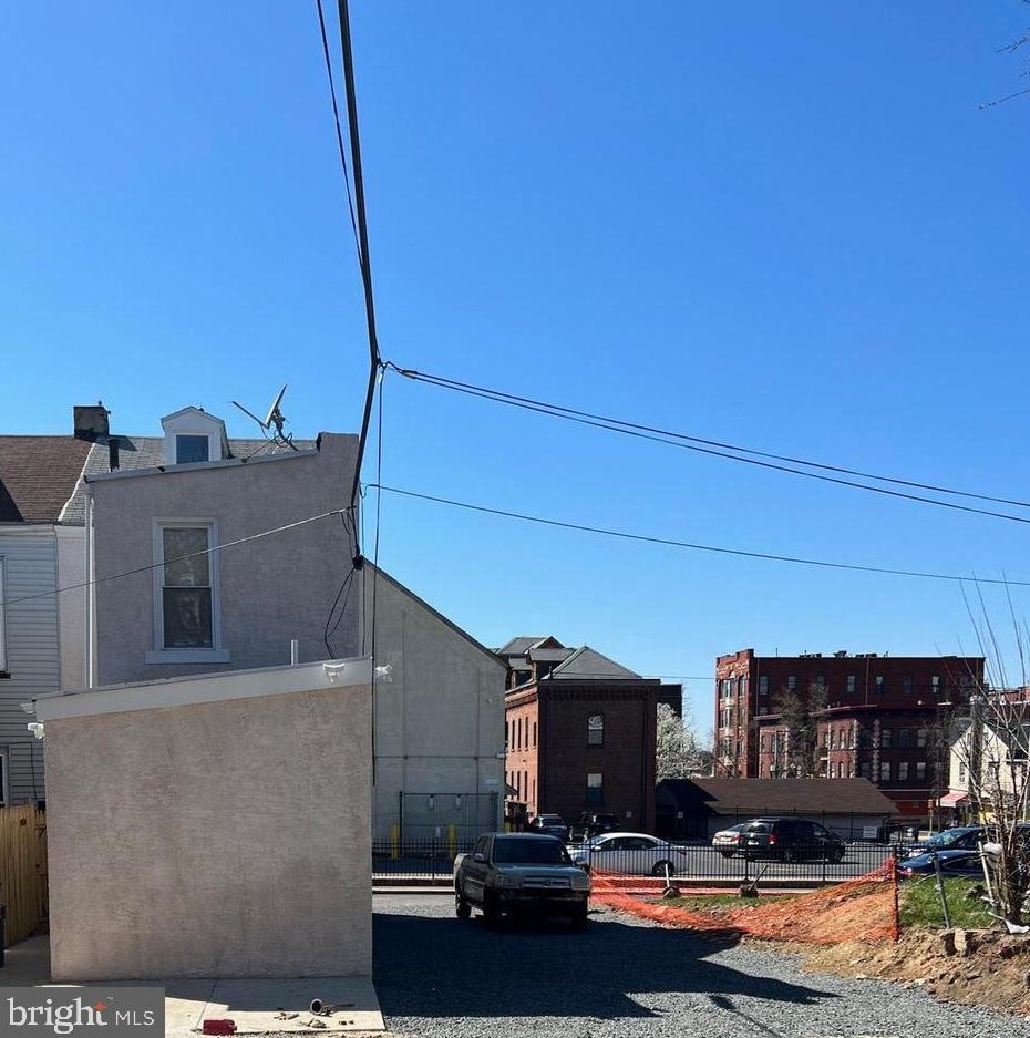 143 Moss St, Reading PA  19601-3671 exterior