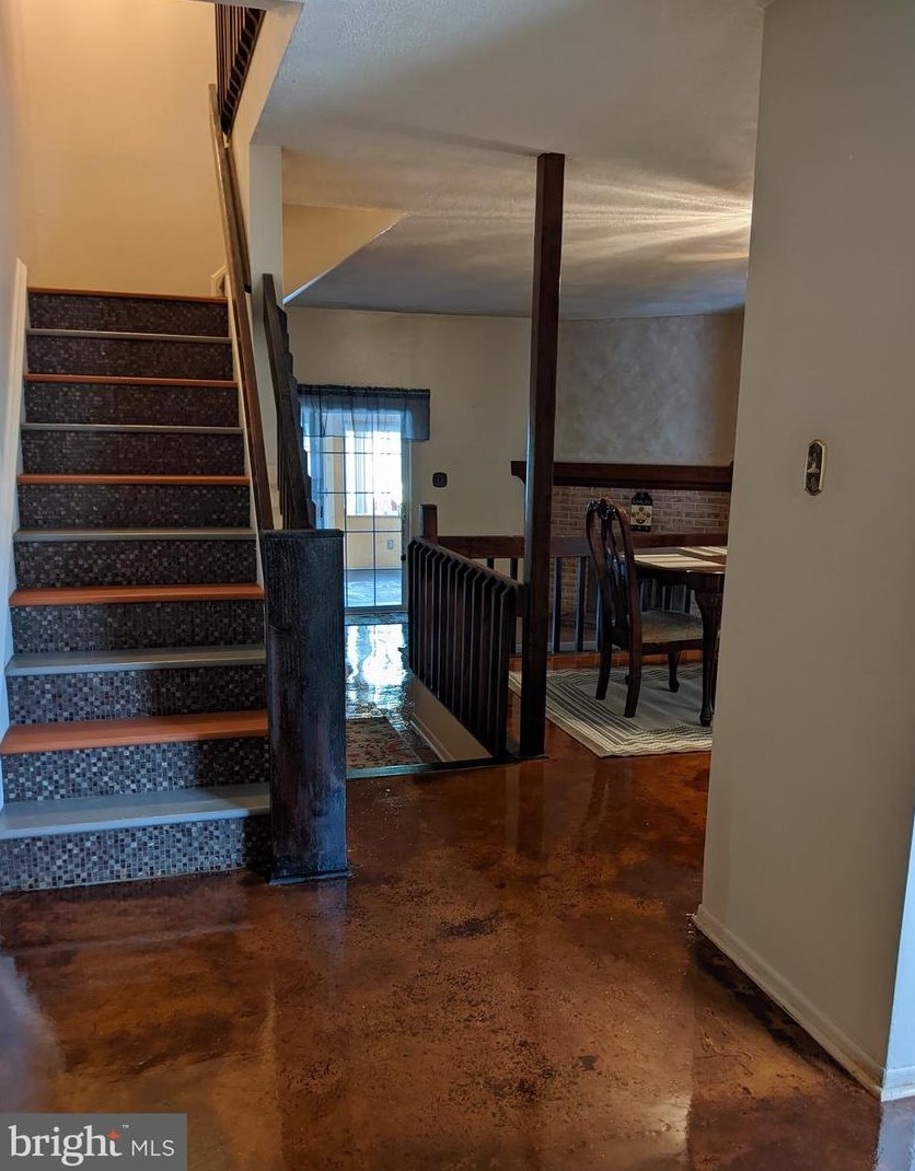 1372 Fox Run, Reading PA  19606-1142 exterior