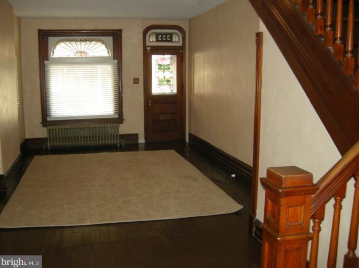 332 17 St, Reading PA 19602-2209 exterior