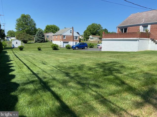 938 Whitner Rd, Reading PA  19605-1051 exterior