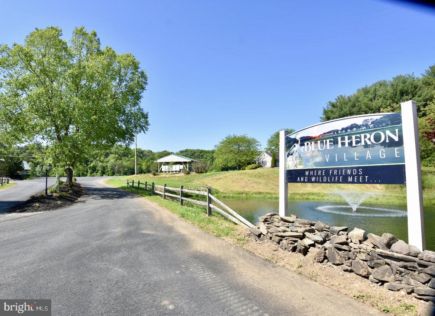 201 Lakeview Ln, Lenhartsville, PA 19534 MLS PABK2030504 Coldwell