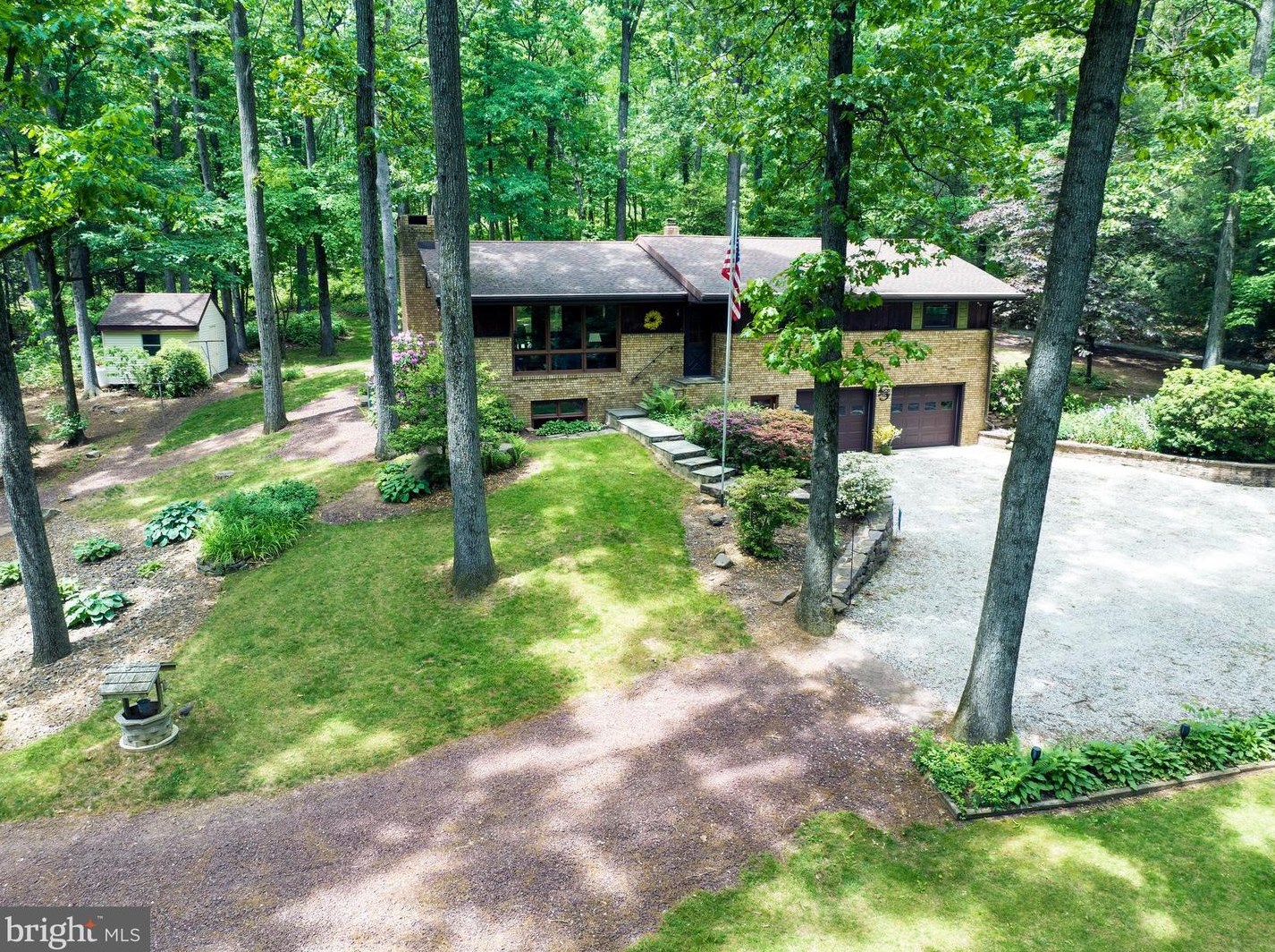 2573 Welsh Rd, Hummels Store PA 19540-8817 exterior