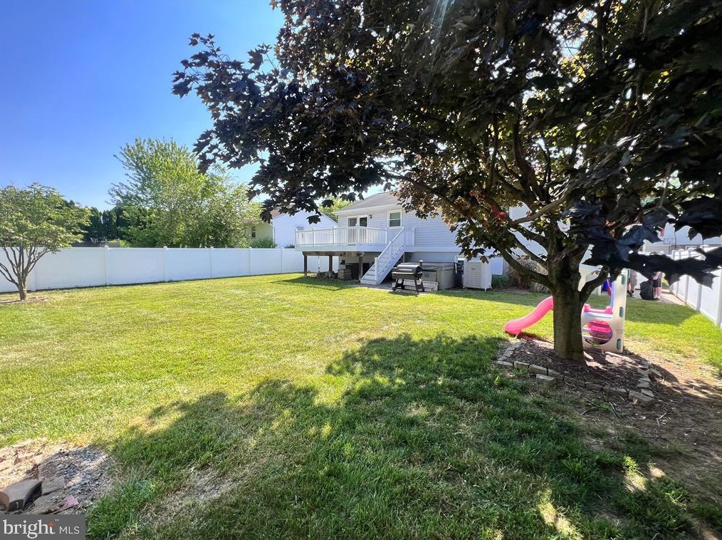 245 Honeysuckle Ln, Robesonia PA  19551-1609 exterior