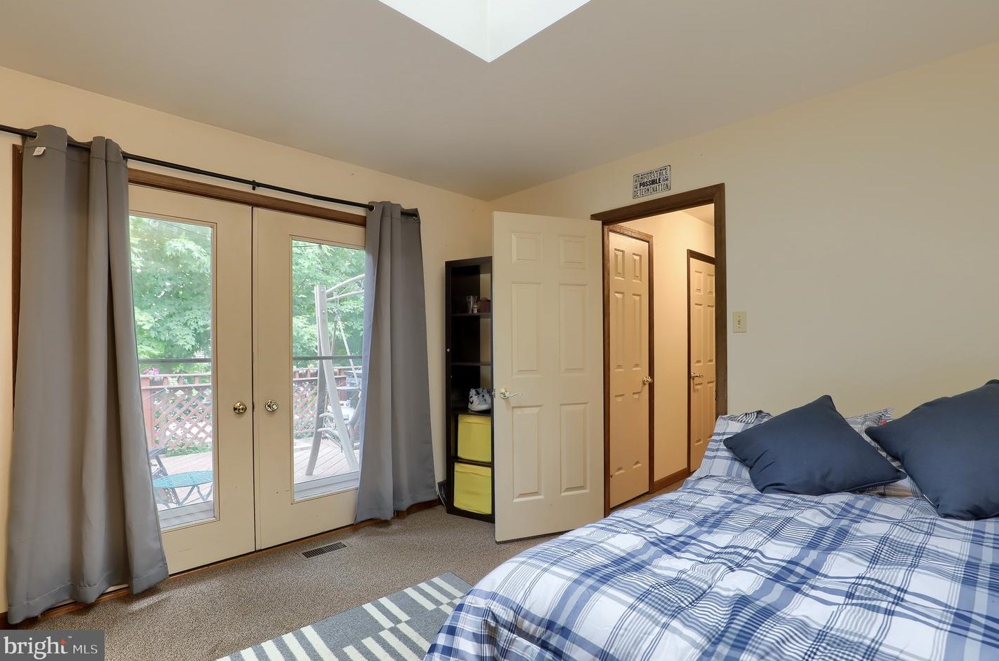 301 Ivy Ln, Douglassville PA  19518-1134 exterior