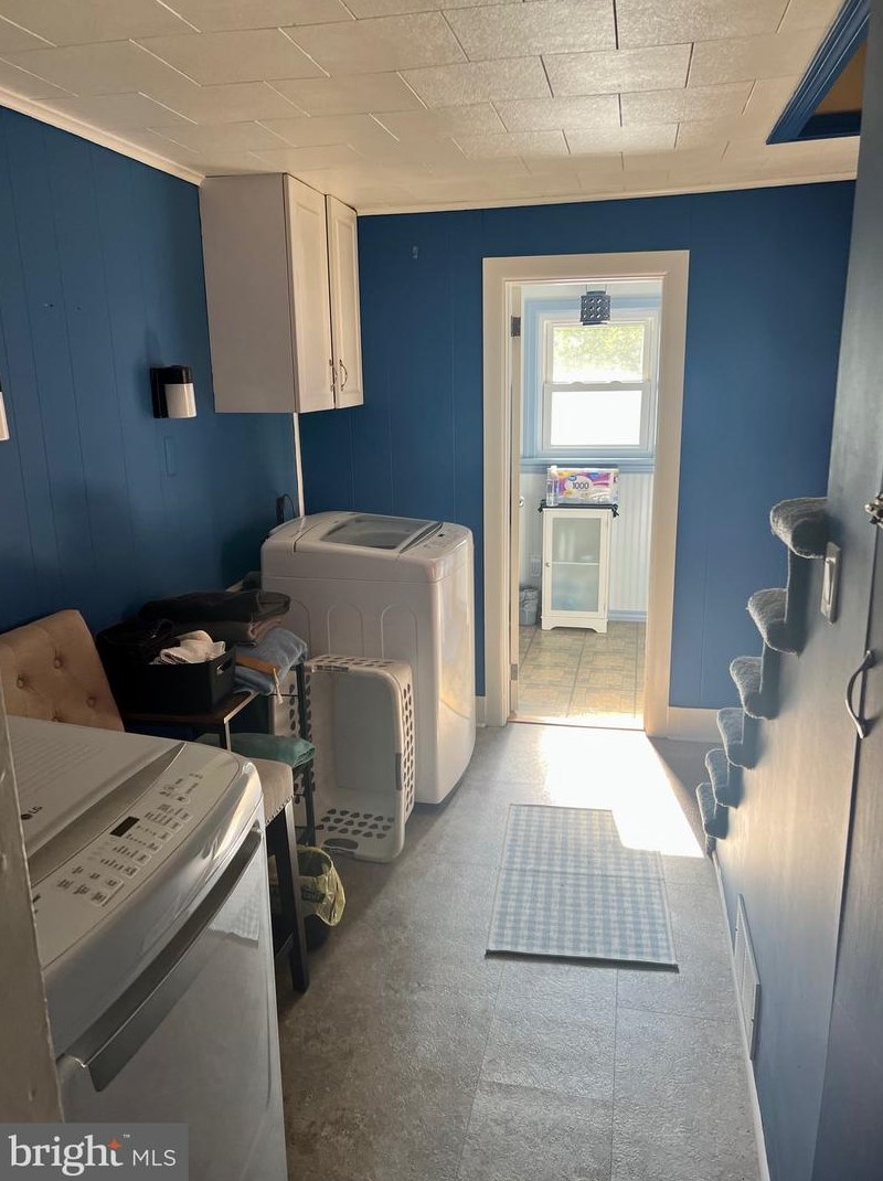 46 Old Douglass Dr, Douglassville PA  19518-1623 exterior