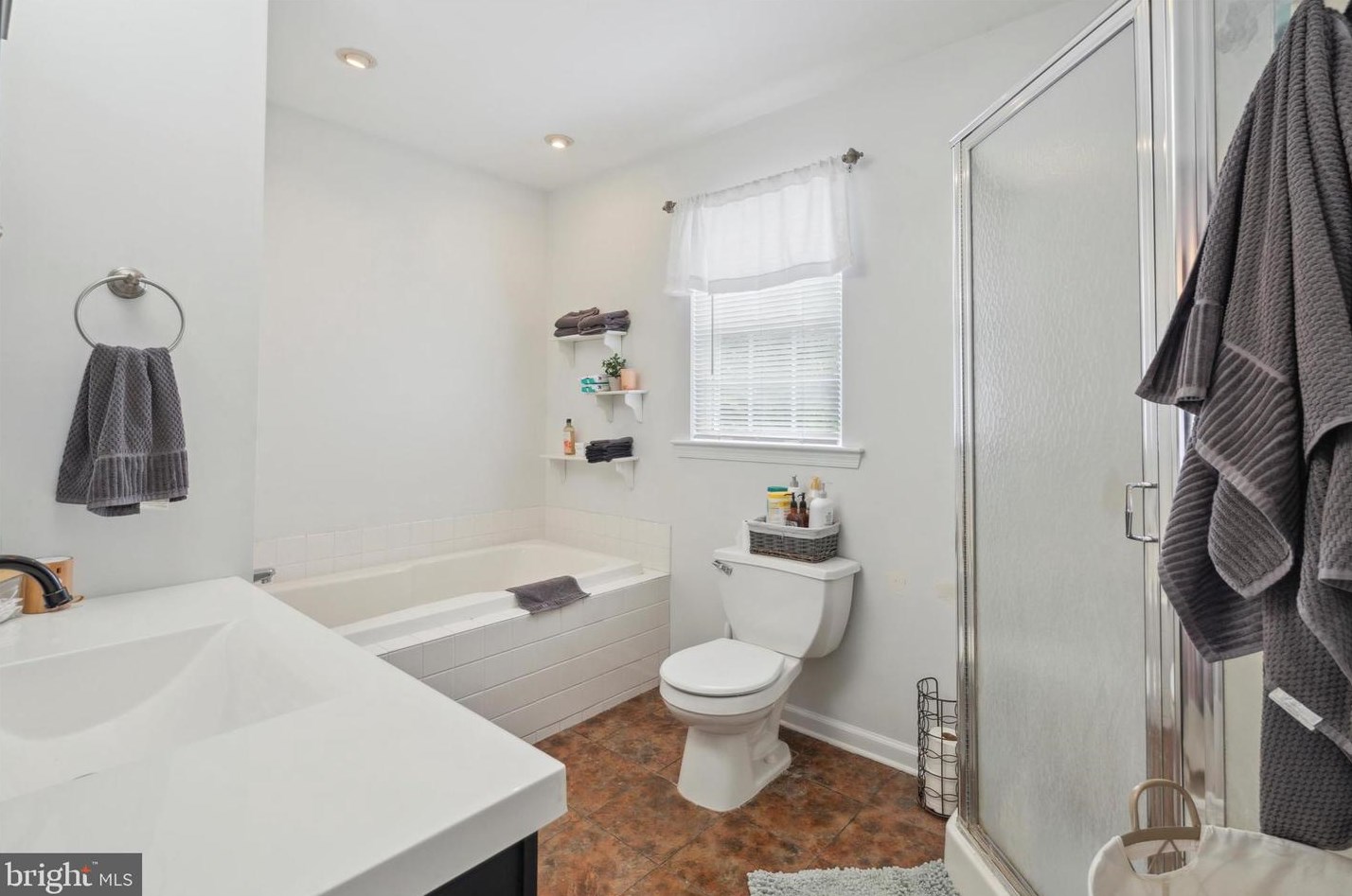 322 Morlatton Rd, Douglassville PA  19518-8772 exterior