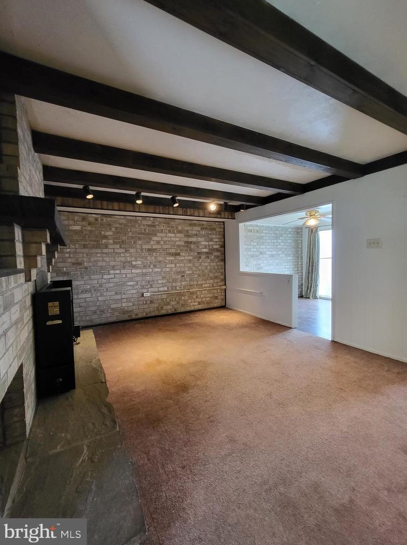 1157 Fox Run, Reading PA  19606-1157 exterior