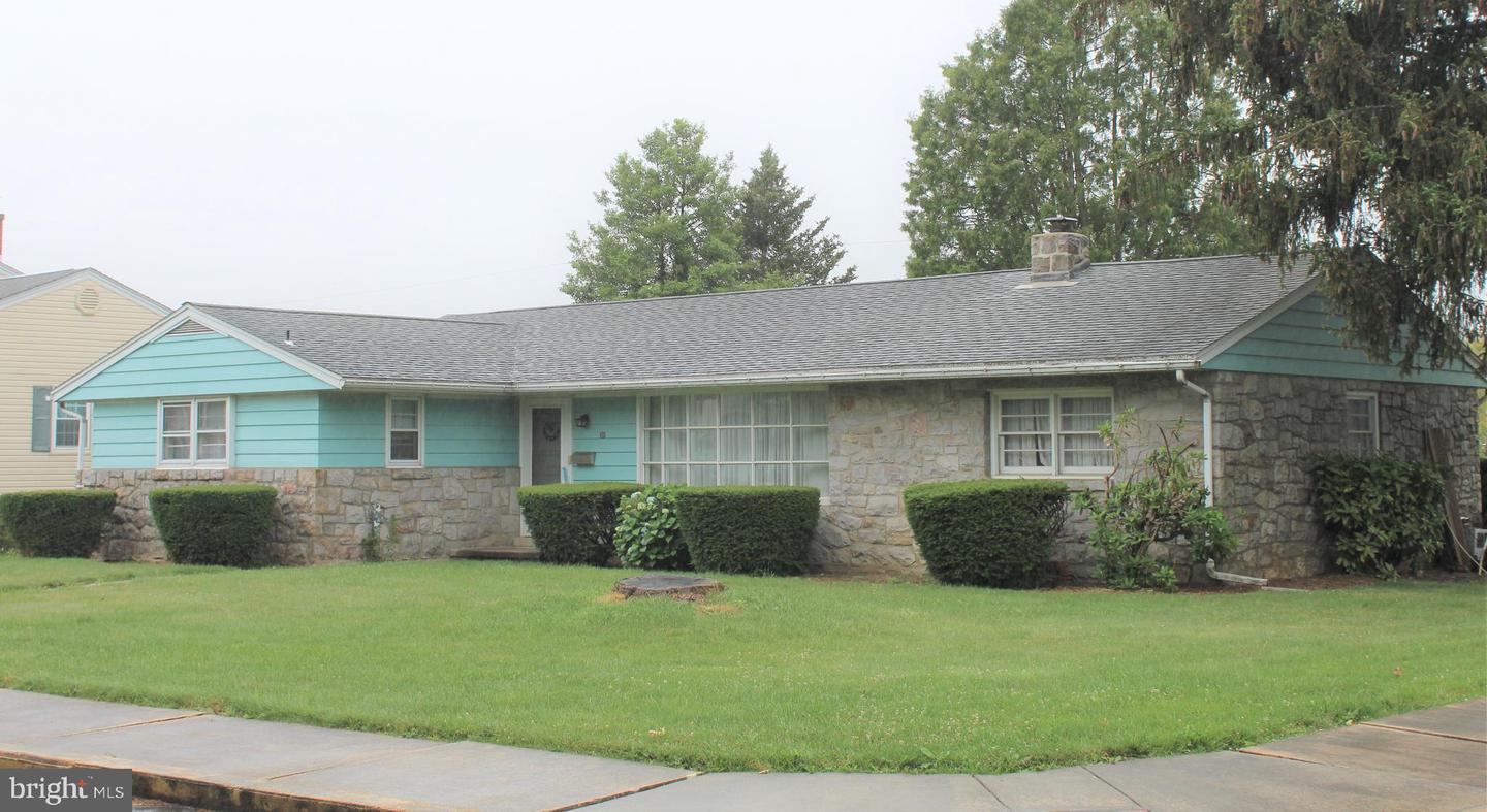 301 Somerset St, Fleetwood, PA 19522 MLS PABK2031608 Coldwell Banker