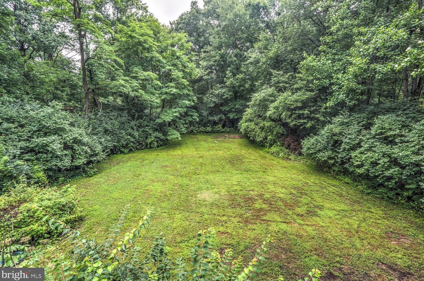 1260 Maple Grv Rd, Hummels Store PA 19540-8845 exterior