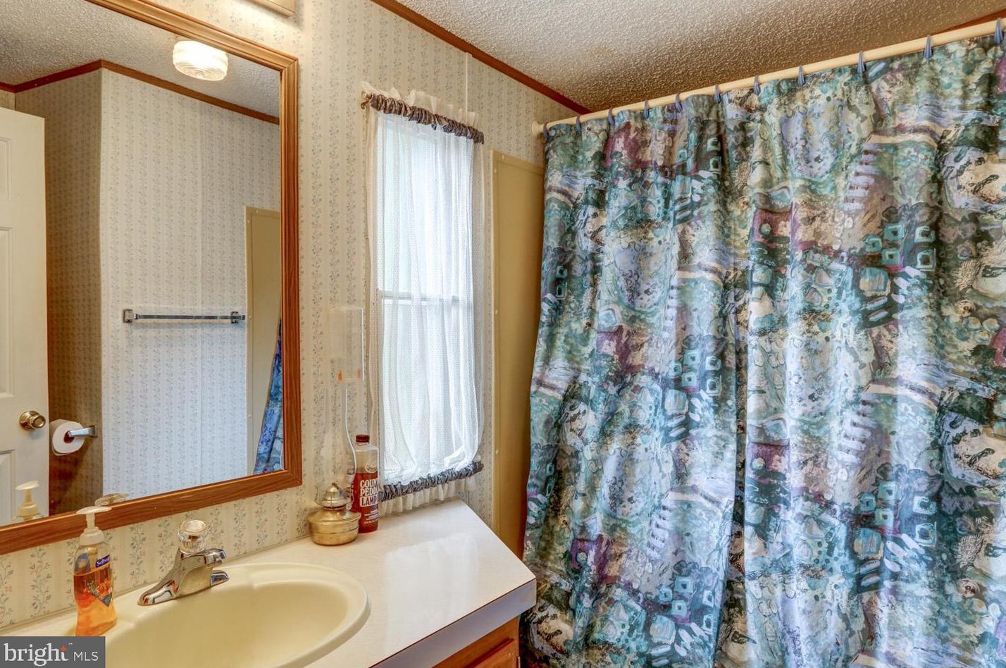 1260 Maple Grv Rd, Hummels Store PA 19540-8845 exterior