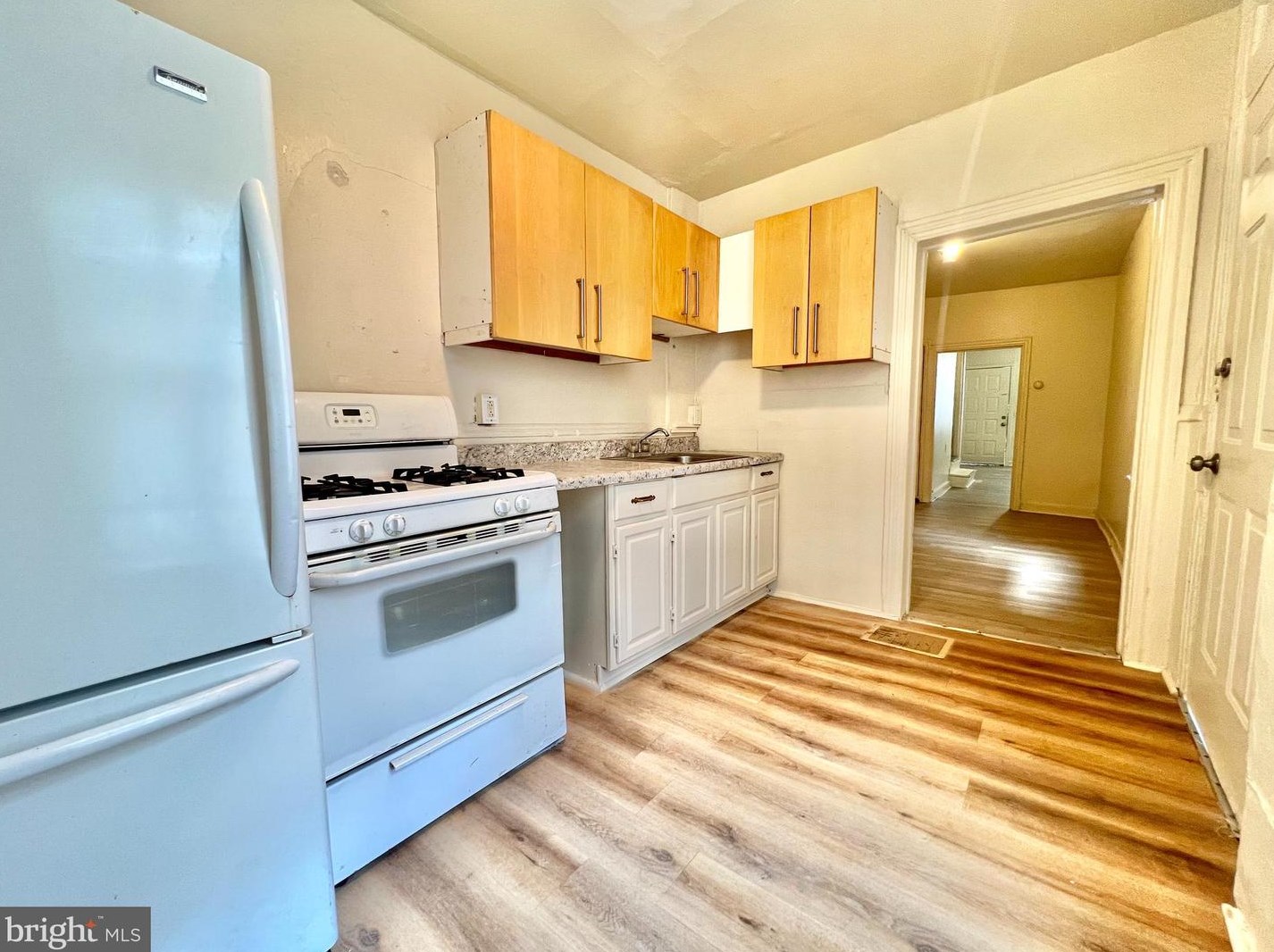 620 Maple St, Reading PA 19602-2561 exterior