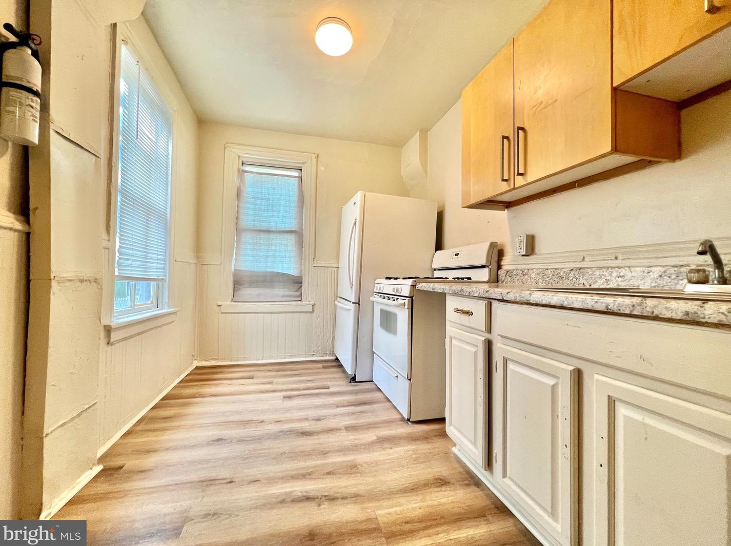 620 Maple St, Reading PA 19602-2561 exterior