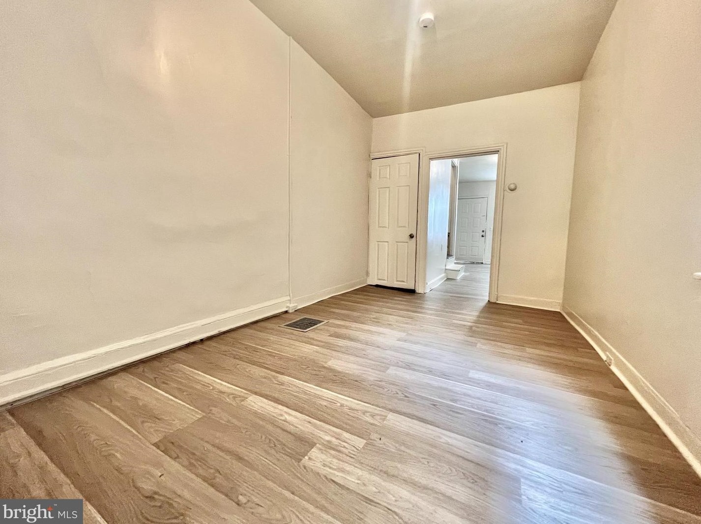 620 Maple St, Reading PA 19602-2561 exterior