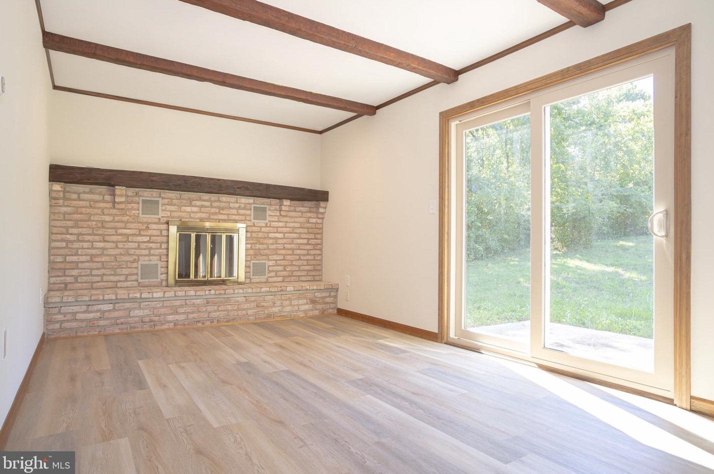 276 Hampshire Rd, Reading PA  19608-9106 exterior