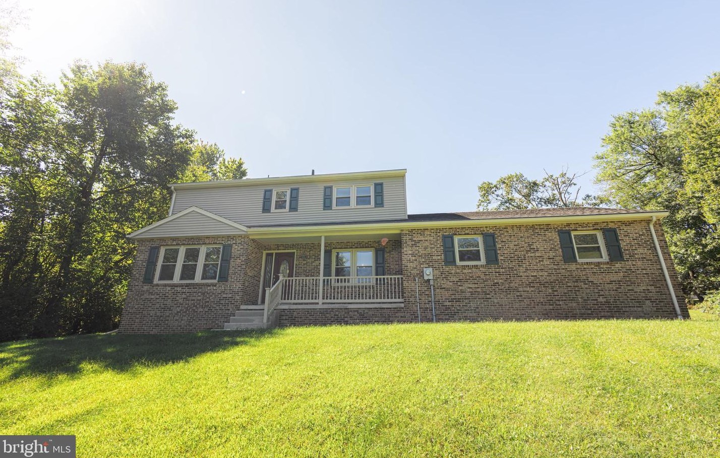 276 Hampshire Rd, Reading PA  19608-9106 exterior