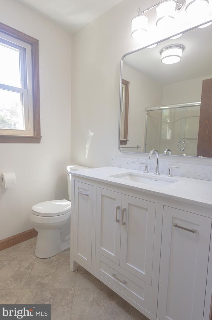 276 Hampshire Rd, Reading PA  19608-9106 exterior