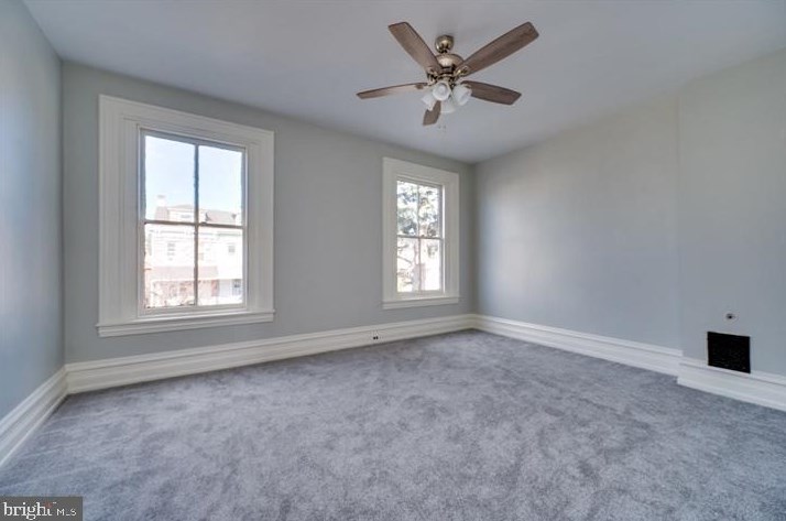 118 Oley St, Reading PA  19601-2412 exterior