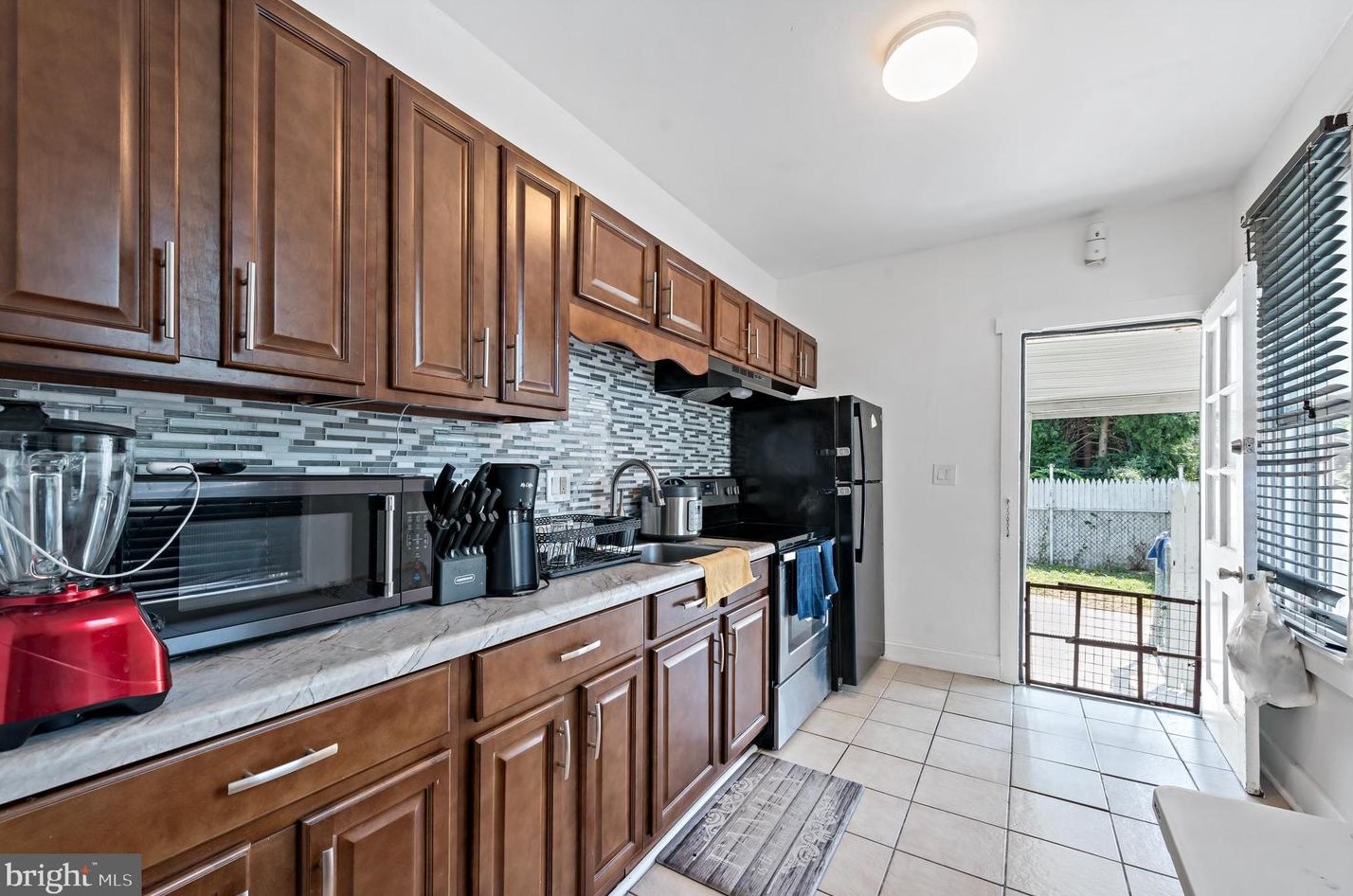 1210 Green St, Reading PA  19604-2727 exterior