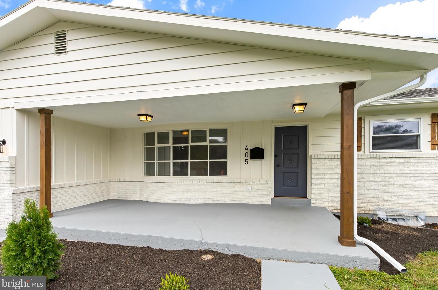405 Fairview Dr, Greenwich PA  19530-1021 exterior