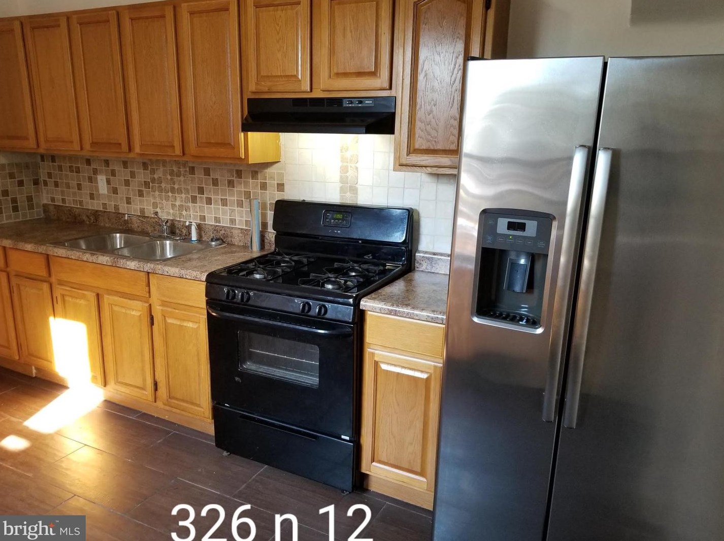 326 12 St, Reading PA  19602-2021 exterior