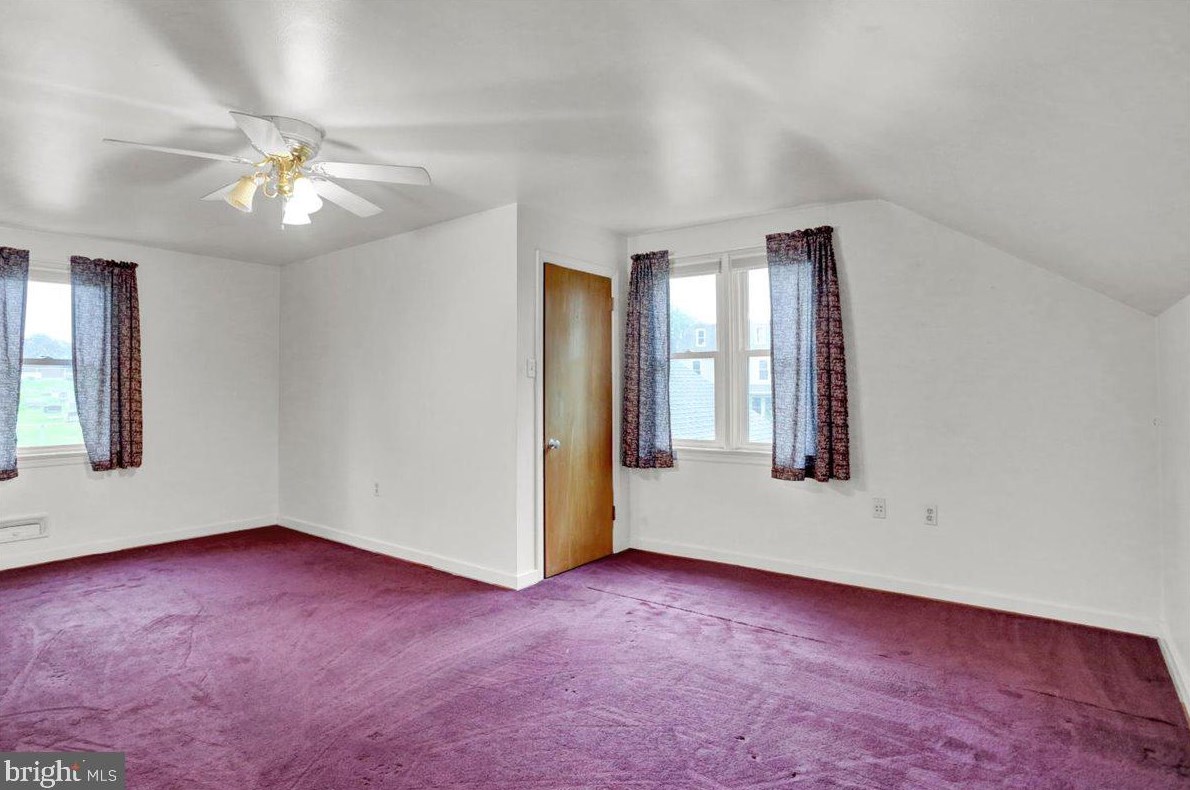 1207 Broadway Blvd, Reading PA  19607-1707 exterior