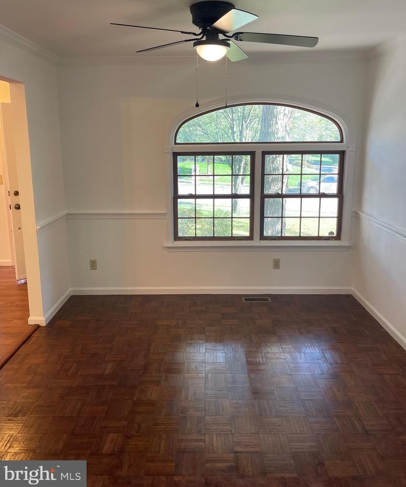 1197 Ashbourne Dr, Reading PA  19605-3225 exterior