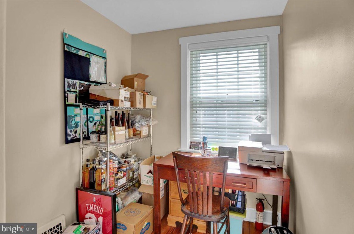 415 Ann St, Reading PA  19611-1304 exterior