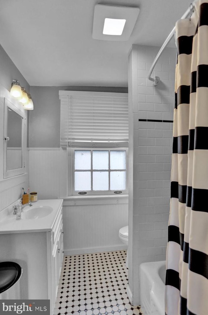 415 Ann St, Reading PA  19611-1304 exterior