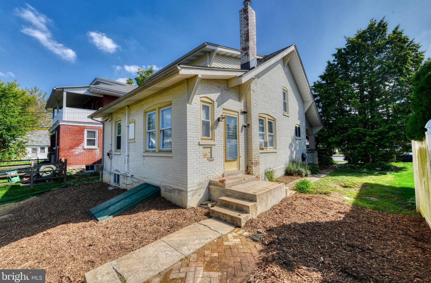 23 Walnut St, Reading PA  19607-1827 exterior