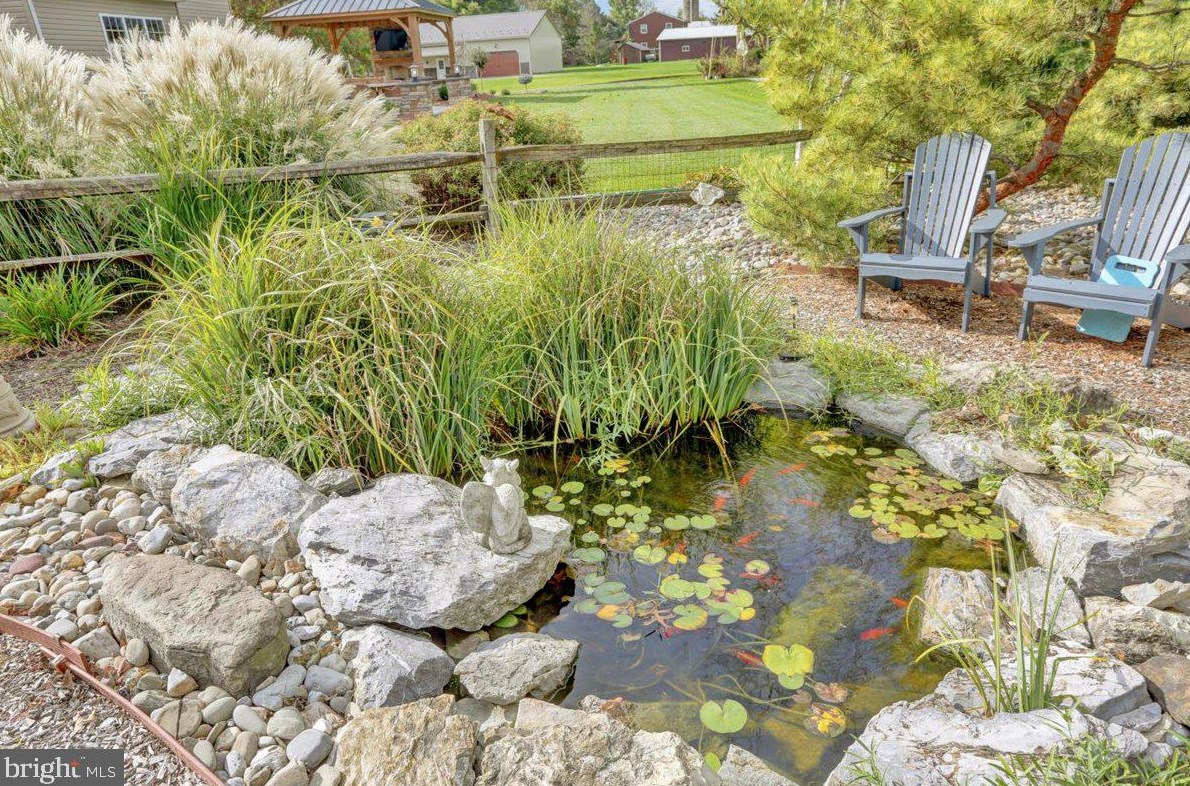 421 Middlecreek Dr, Basket PA  19547-8793 exterior